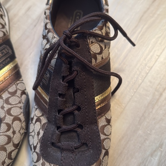 Coach Shoes - Picture 6 of 6
